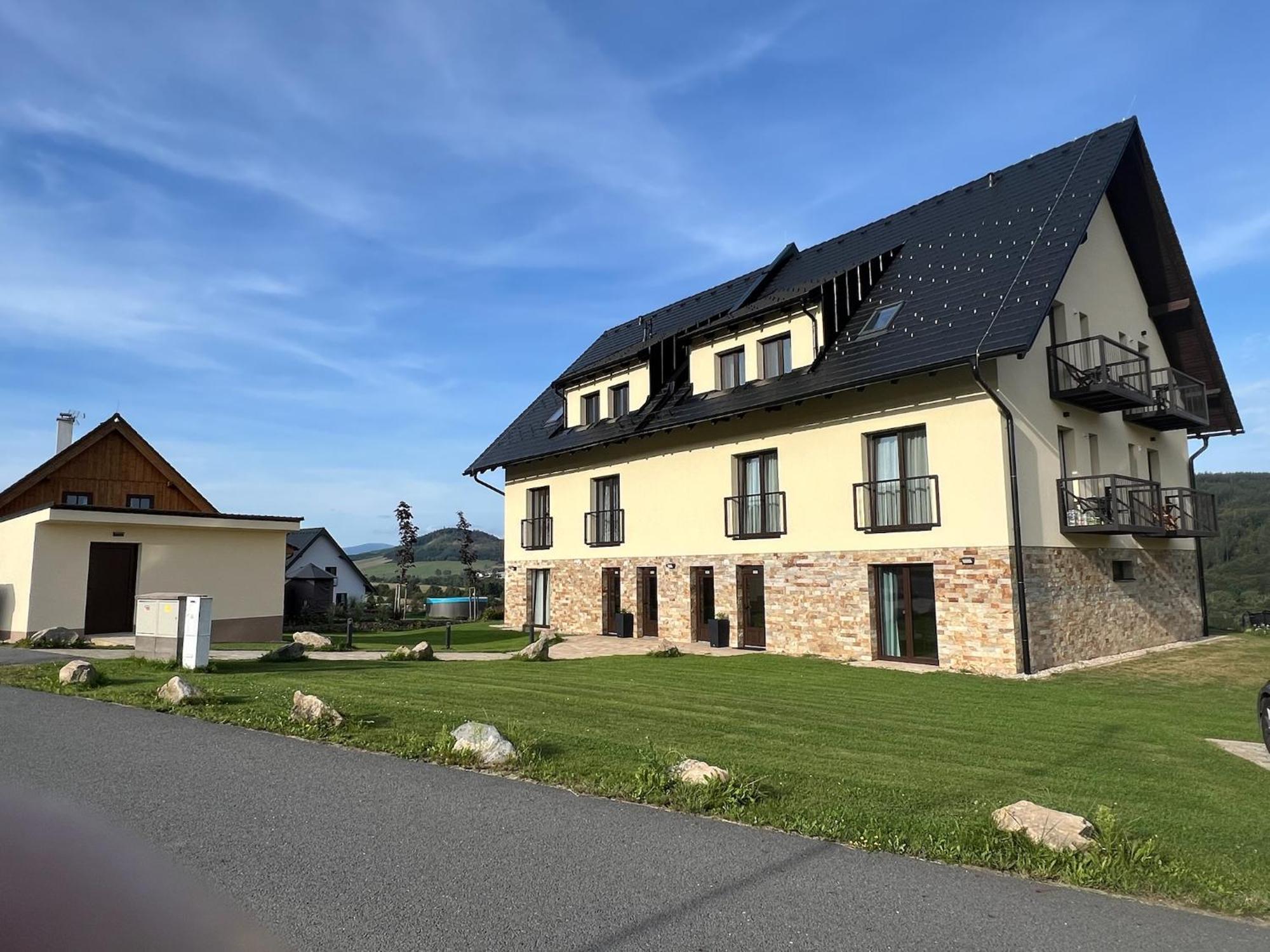 Apartmán na Bukovce MALMA Cervena Voda Exterior foto
